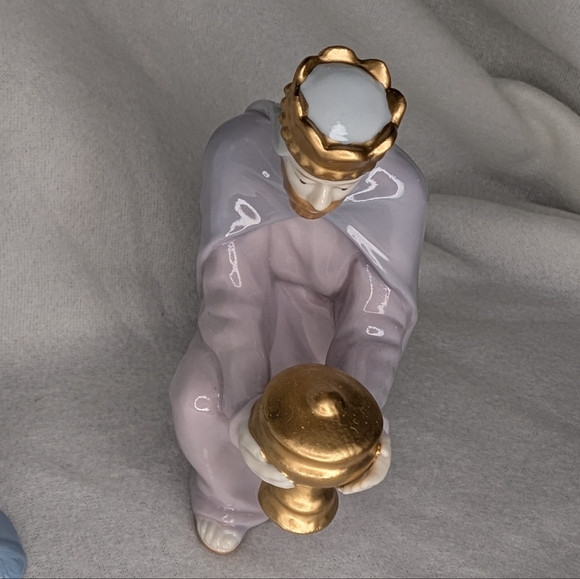 Vintage 1993 Avon Bethlehem Nativity Collection "Magi" 2nd Issue Set of 3 - Picture 4 of 12